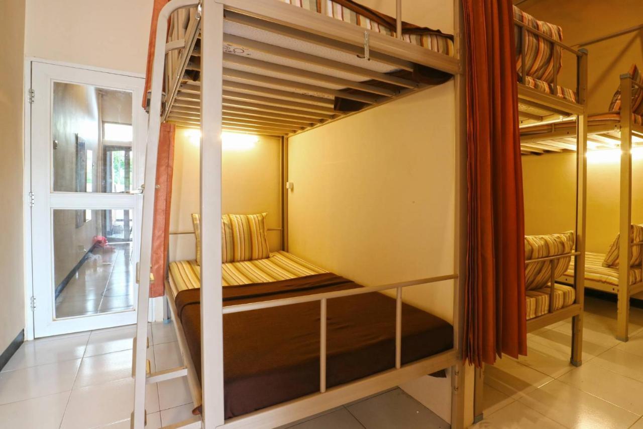 Pondok Backpacker City Square Μαλάνγκ Εξωτερικό φωτογραφία