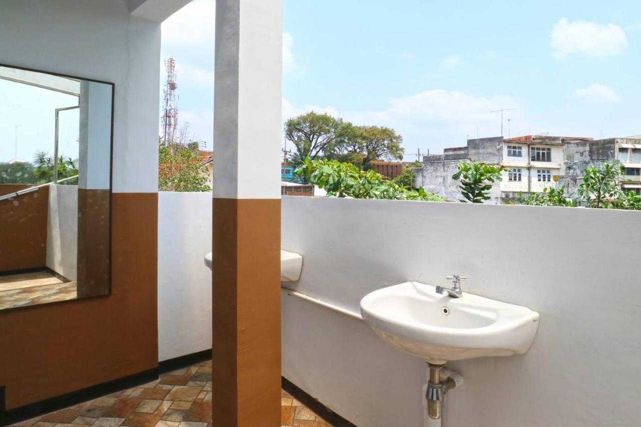 Pondok Backpacker City Square Μαλάνγκ Εξωτερικό φωτογραφία